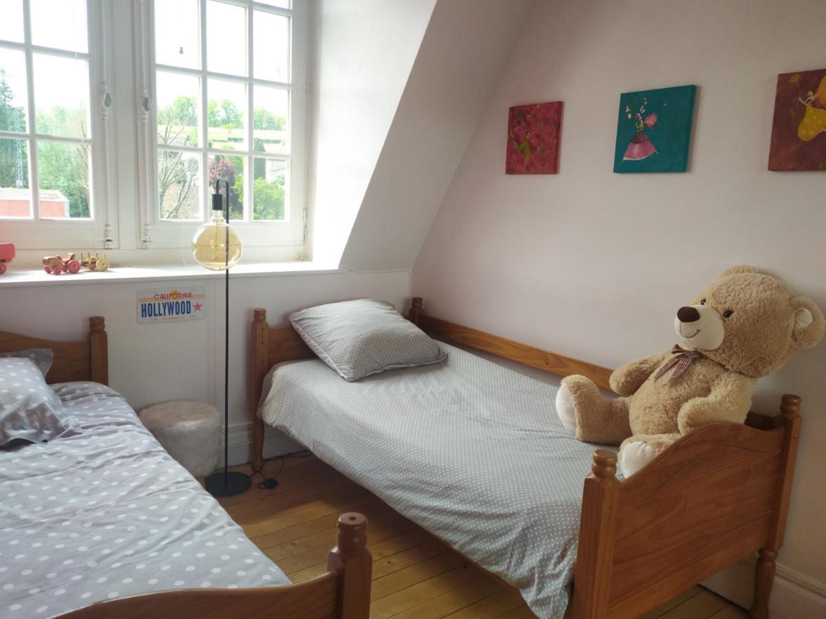 La Fee Des Eaux Bed & Breakfast Vernaison Eksteriør bilde